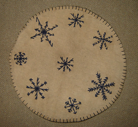 CT149 9 Inch Stitched Snowflake Candle Mat-