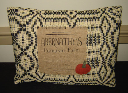 FH126 Pumpkin Farm Pillow-