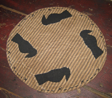 MO106 Prairie Crow Candle Mat-