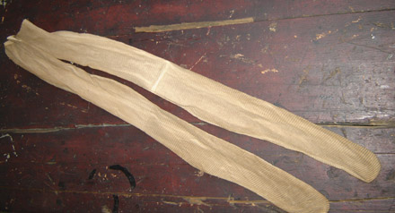 MO116 Pair of Primitive Socks-