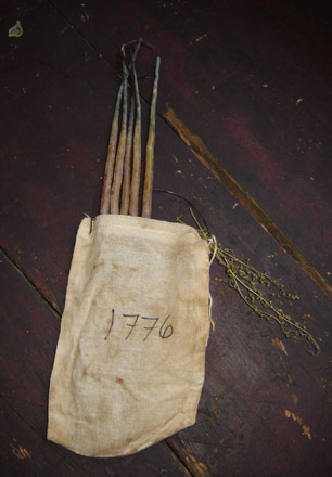 MO118 1776 Candle Bag-