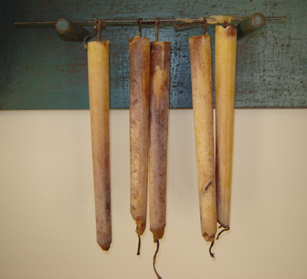 MO122 Hanging Prim Tapers-