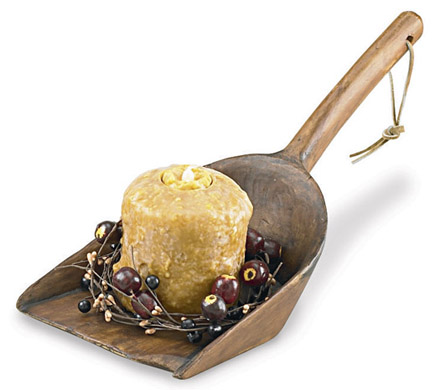 TW104 Treenware Farm Scoop-
