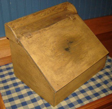 WO112 Wooden Bread Box/Make Do Box-